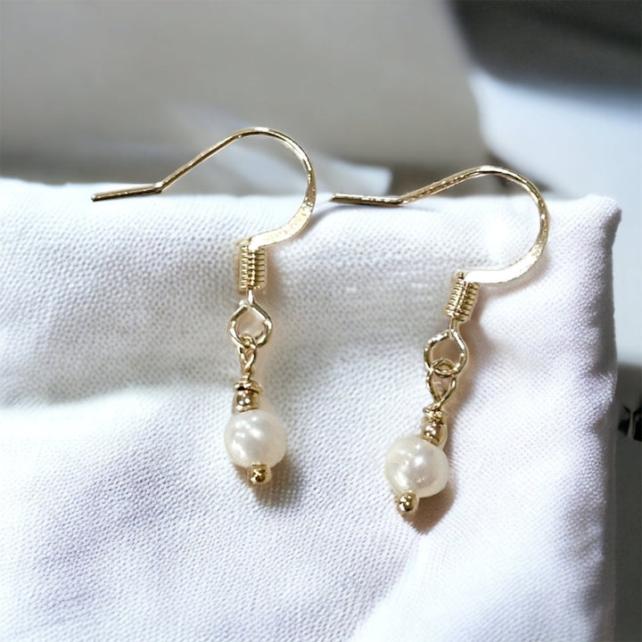 Greta Freshwater Pearl Earrings