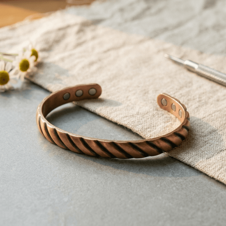 Harlow & Stone Thorn Copper Bracelet